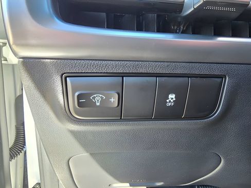 Used 2026 Hyundai Tucson SE AWD/4WD image 16