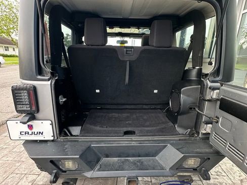 Used 2013 Jeep Wrangler Rubicon w/ PWR Convenience Group AWD/4WD image 13