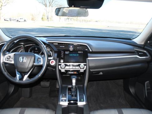 Used 2019 Honda Civic EX image 25