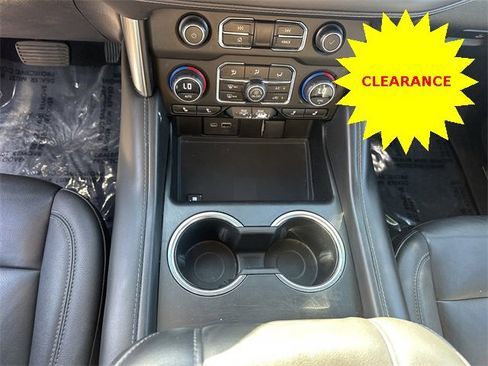 Used 2023 Chevrolet Suburban LT image 47