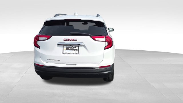 Certified 2024 GMC Terrain SLE w/ Driver Convenience Package FWD image 12