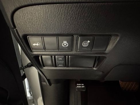 Used 2024 Nissan Armada SL w/ Midnight Edition Package image 10