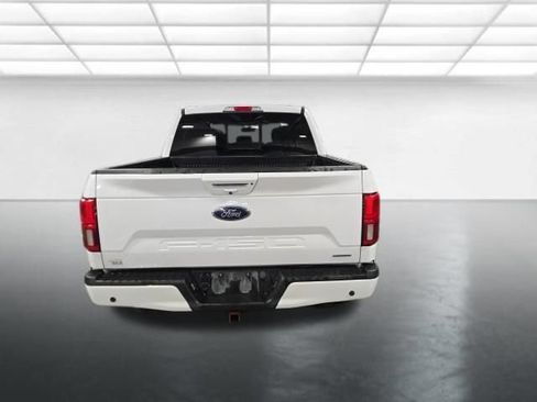 Used 2019 Ford F150 Lariat w/ Equipment Group 502A Luxury AWD/4WD image 5
