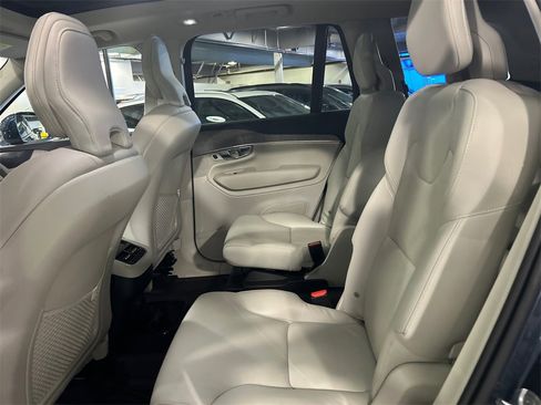 Certified 2023 Volvo XC90 B6 Plus w/ Protection Package Premier image 22