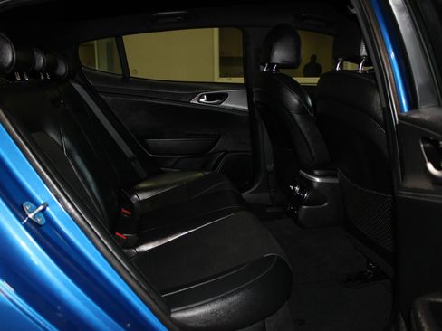 Used 2021 Kia Stinger GT AWD/4WD image 31