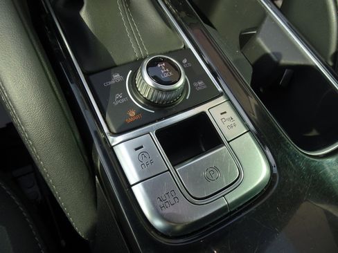Used 2020 Kia Telluride EX AWD/4WD image 18