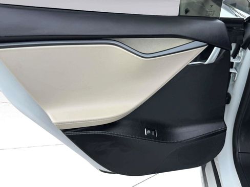 Used 2021 Tesla Model S Performance AWD/4WD image 29