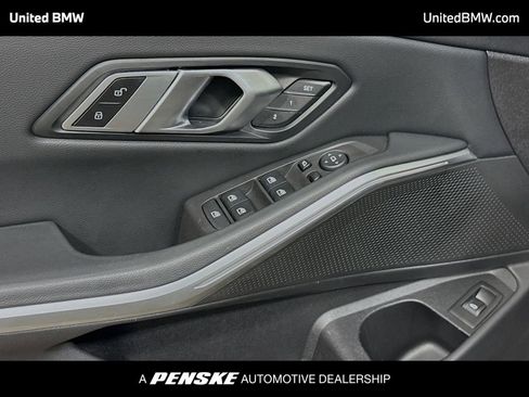 Used 2023 BMW 330i Sedan w/ M Sport Package RWD image 3