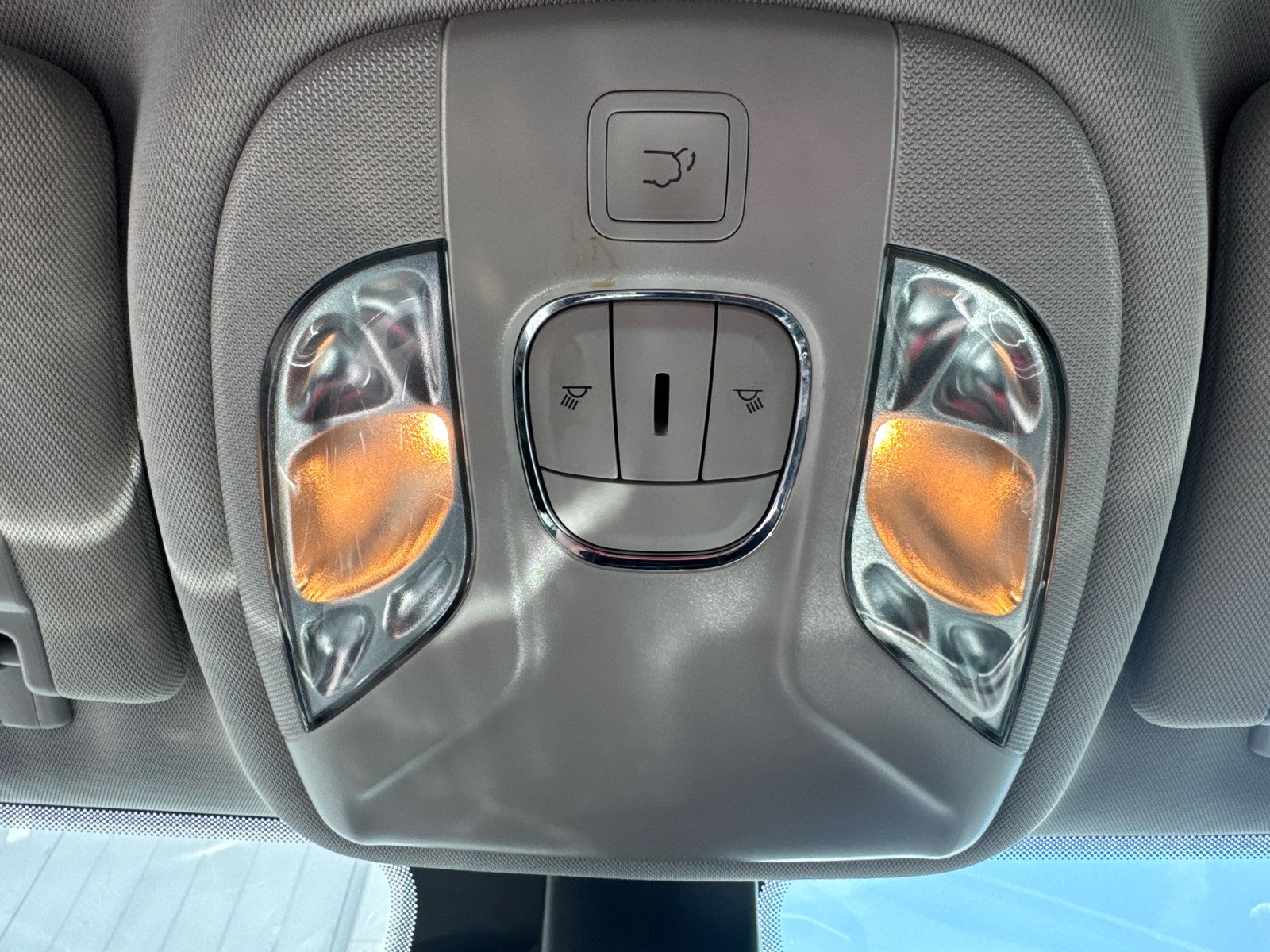 Used 2022 Jeep Compass Latitude w/ Convenience Group AWD/4WD image 10