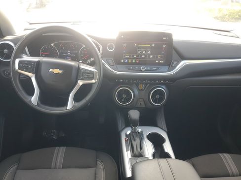 Used 2024 Chevrolet Blazer LT image 10