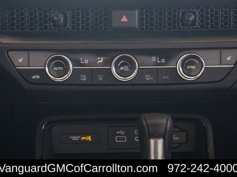 Used 2025 Honda CR-V EX image 25