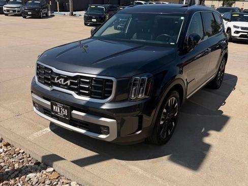 Used 2023 Kia Telluride SX AWD/4WD image 6