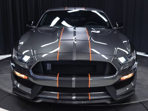 Used 2016 Ford Mustang Shelby GT350 w/ Technology Package RWD image 55