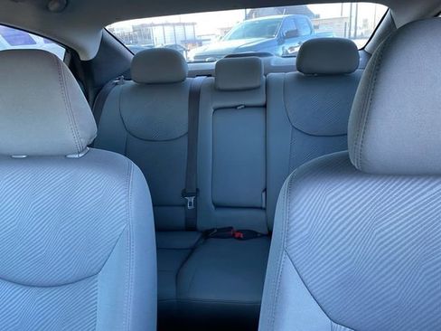 Used 2013 Hyundai Elantra GLS image 9