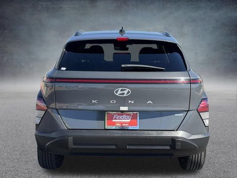 Used 2024 Hyundai Kona SEL AWD/4WD image 5