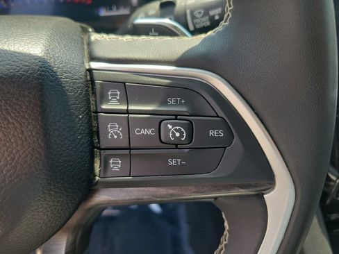 Used 2024 Jeep Grand Cherokee Limited 4xe AWD/4WD image 20