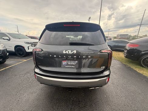 Used 2023 Kia Telluride EX X-Line AWD/4WD image 4