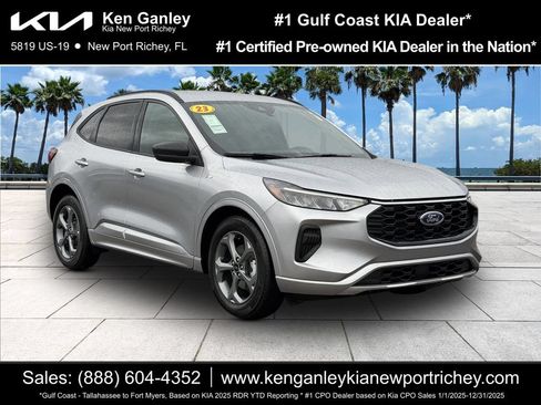 Used 2023 Ford Escape ST-Line w/ Equipment Group 301A FWD image 1
