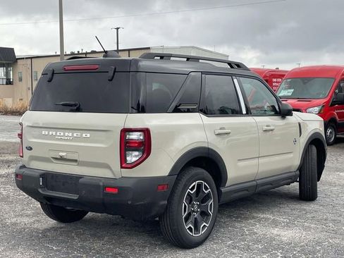 New 2025 Ford Bronco Sport Outer Banks AWD/4WD image 3