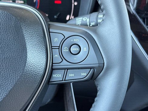 New 2026 Toyota Corolla Cross LE FWD image 27