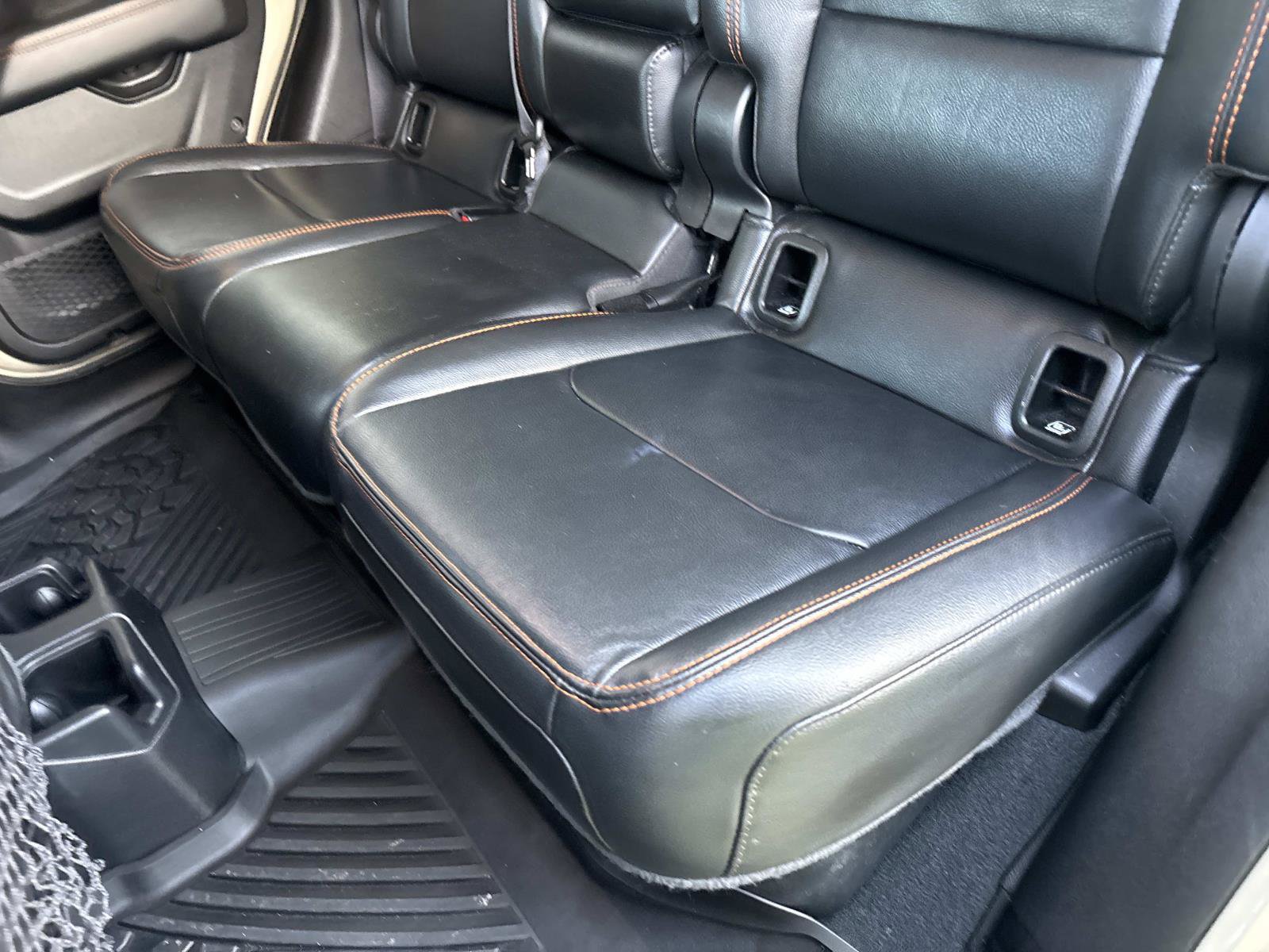 Used 2022 Jeep Gladiator Mojave w/ LED Lighting Group AWD/4WD image 13