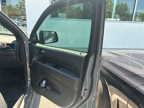 Used 2023 Dodge Durango R/T AWD/4WD image 18