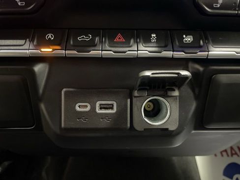 Certified 2022 Chevrolet Silverado 1500 LT image 18