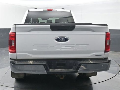 Used 2023 Ford F150 XLT w/ Trailer Tow Package image 4