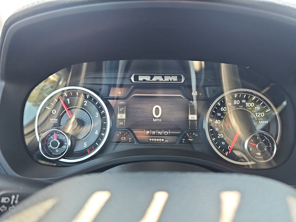Used 2022 RAM 1500 Laramie AWD/4WD image 19
