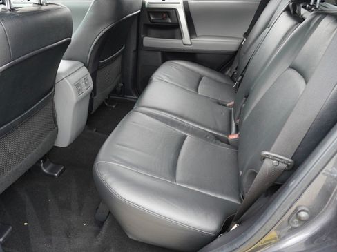 Used 2012 Toyota 4Runner SR5 w/ Premium Pkg AWD/4WD image 31