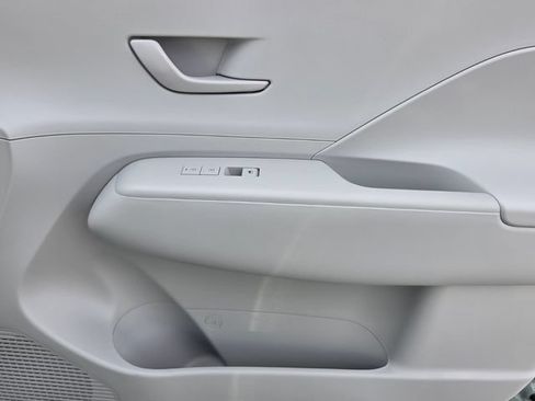 Used 2026 Hyundai Kona SEL Sport FWD image 18