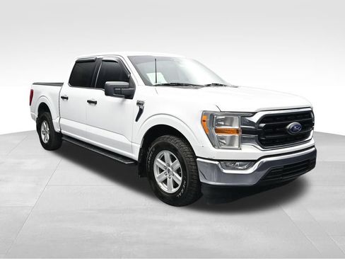 Used 2022 Ford F150 XLT w/ Equipment Group 301A Mid RWD image 7