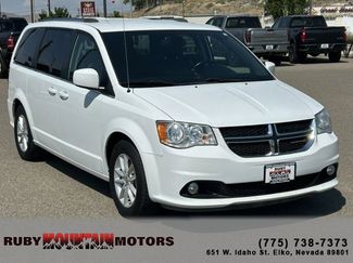 Used 2019 Dodge Grand Caravan SXT image 1
