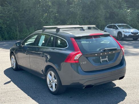 Used 2015 Volvo V60 T5 Premier AWD/4WD image 3
