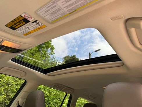 Used 2021 Lexus GX 460 Premium AWD/4WD image 32
