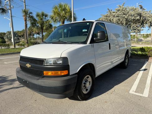 Used 2020 Chevrolet Express 2500 w/ Driver Convenience Package RWD image 3