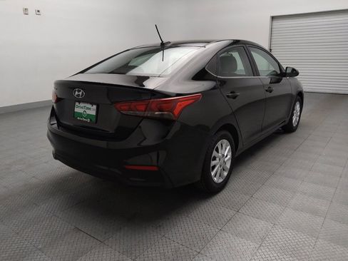 Used 2021 Hyundai Accent SEL image 9