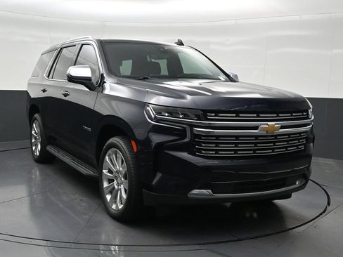Used 2021 Chevrolet Tahoe Premier w/ Premium Package RWD image 8
