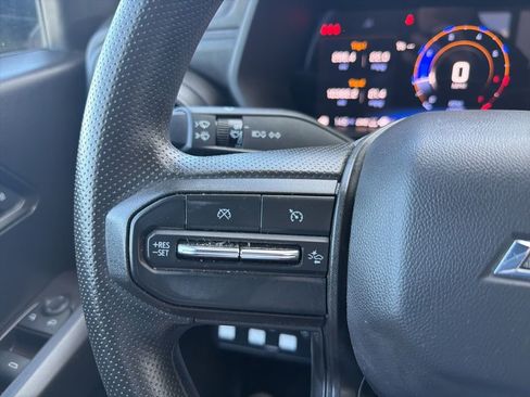Used 2024 Chevrolet Colorado Trail Boss w/ Advanced Trailering Package AWD/4WD image 13