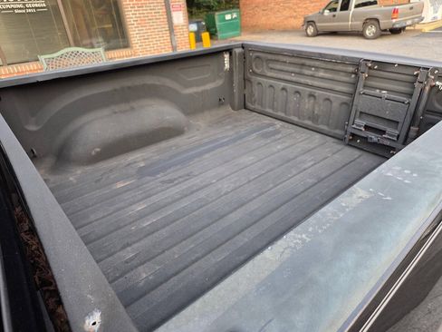 Used 2017 RAM 1500 Laramie w/ Convenience Group AWD/4WD image 24