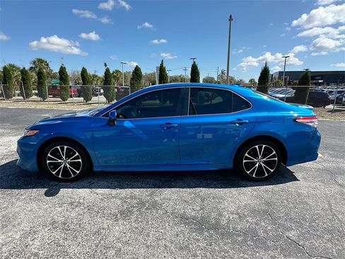 Used 2019 Toyota Camry SE image 8