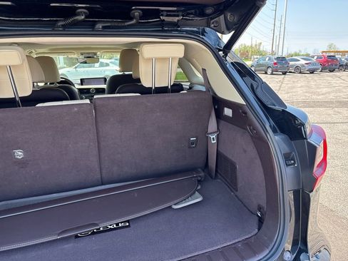 Used 2018 Lexus RX 450hL Premium w/ Premium Package AWD/4WD image 9