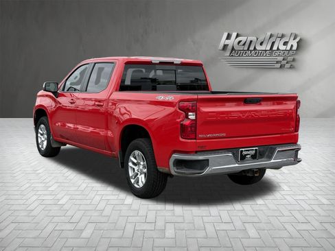 Used 2024 Chevrolet Silverado 1500 LT w/ Leather Package AWD/4WD image 8