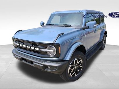 New 2025 Ford Bronco Outer Banks