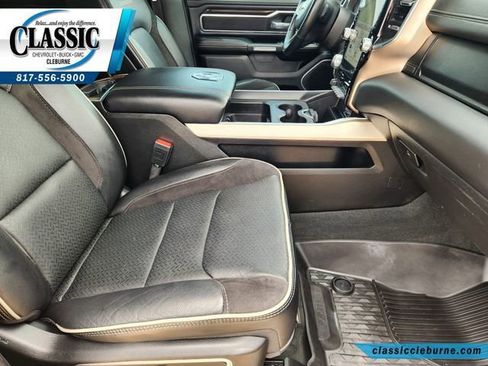 Used 2022 RAM 1500 Laramie w/ Laramie Southwest Edition RWD image 15