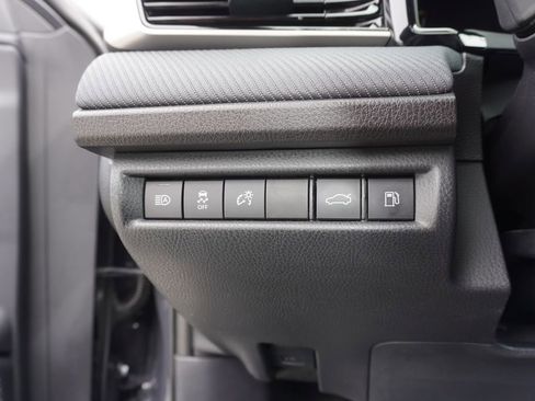 Certified 2025 Toyota Camry SE image 12