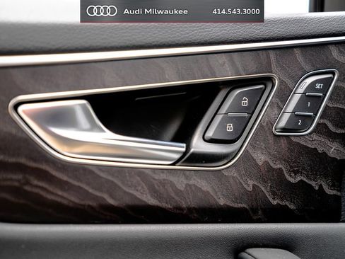 Used 2023 Audi Q8 Premium Plus AWD/4WD image 25