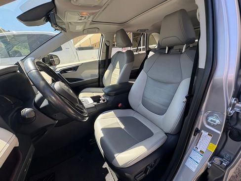 Used 2019 Toyota RAV4 Limited w/ Limited Grade Weather Package AWD/4WD image 14