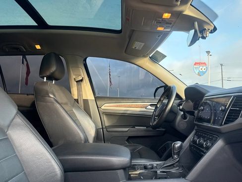 Used 2019 Volkswagen Atlas SEL Premium AWD/4WD image 27
