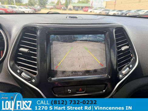Used 2019 Jeep Cherokee Limited AWD/4WD image 17